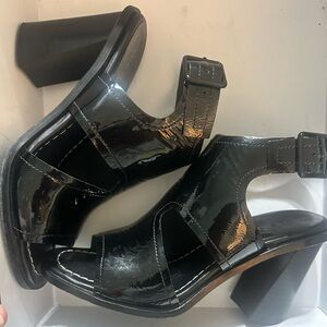 Donald J. Pliner Black Patent Heels